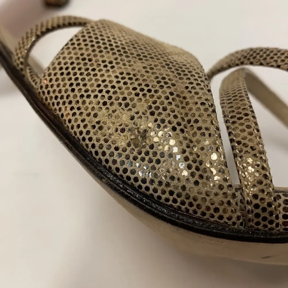Sesto Meucci Size 8‎ Gold Metallic leather Heels size 9.5N A10